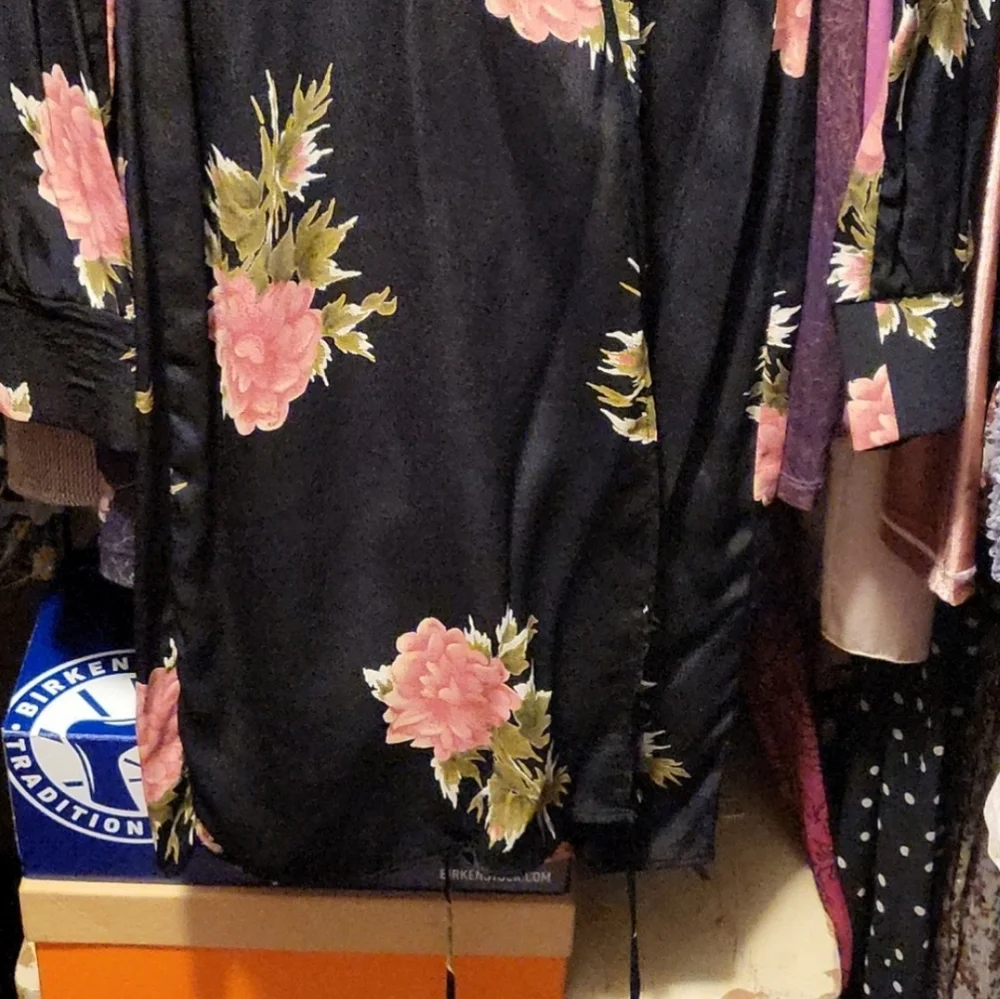 Reformation midi dress black rose flower - Picture 4 of 7